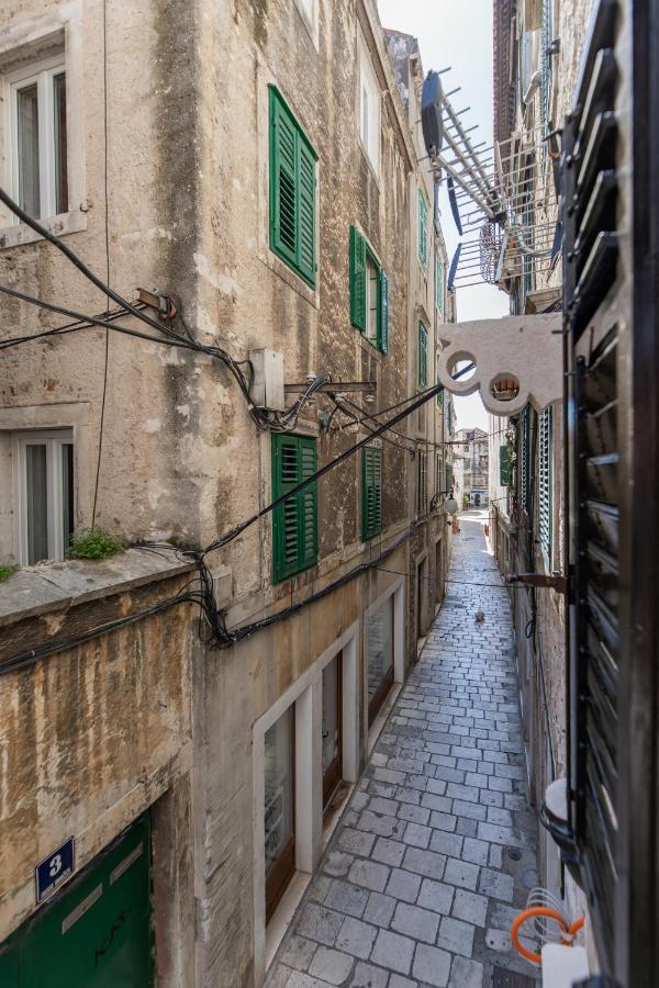 Stanley Helenski - Apartment In Old Town Šibenik Exterior foto